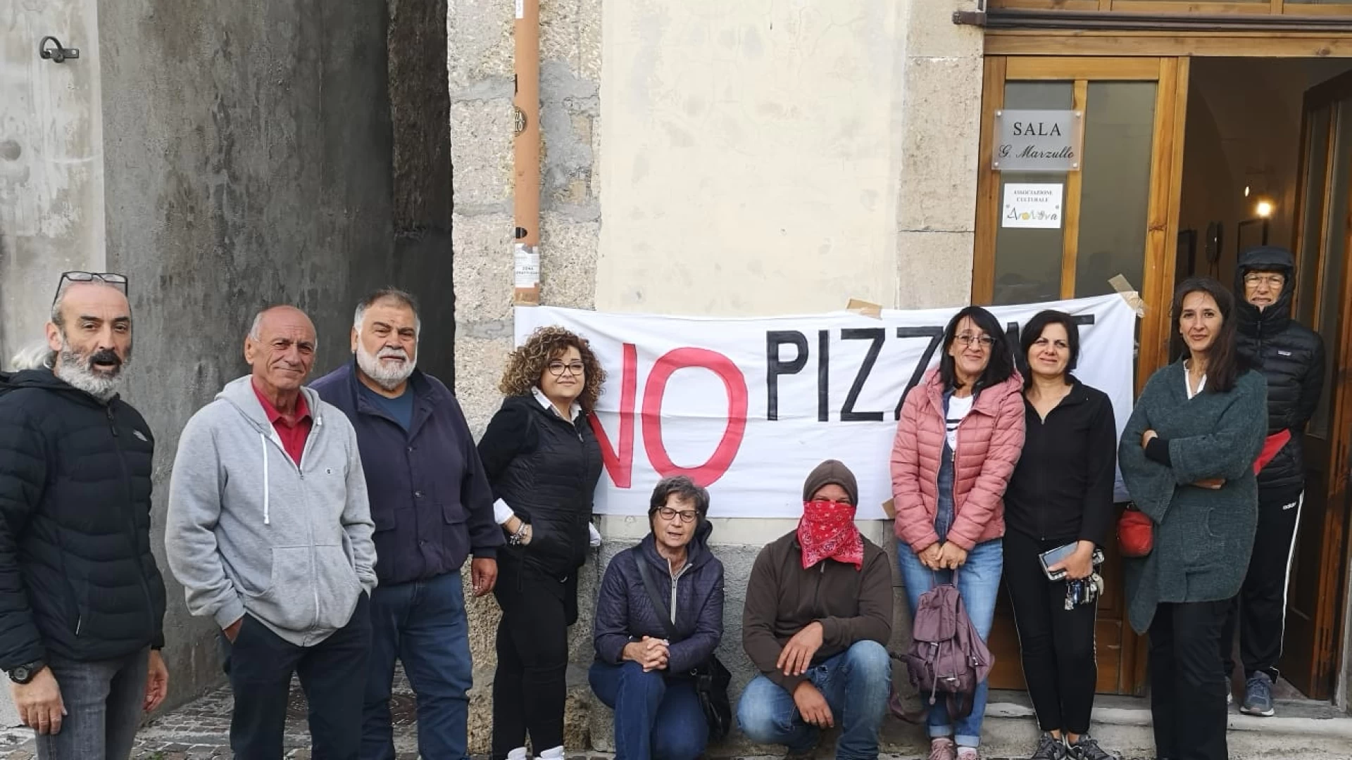 Pizzone II, Enel incontra gli amministratori e rappresentanti istituzionali questa mattina a Castel San Vincenzo. Cittadini protestano e nasce un comitato di coordinamento.
